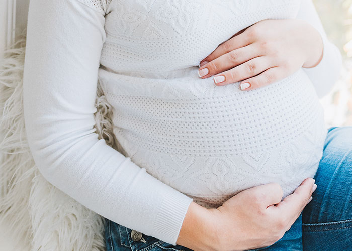 Husband Fed Up With Doing 100% Of The Chores While Pregnant Wife Is Doing Nothing Finally Snaps Husband Fed Up With Doing 100% Of The Chores While Pregnant Wife Is Doing Nothing Finally Snaps