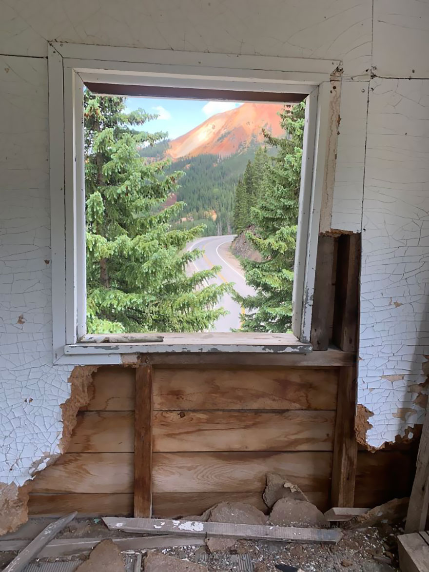 50 Times People Were So Taken Away By The Beautiful Scenery, They Just Had To Snap A Pic Of It 50 Times People Were So Taken Away By The Beautiful Scenery, They Just Had To Snap A Pic Of It