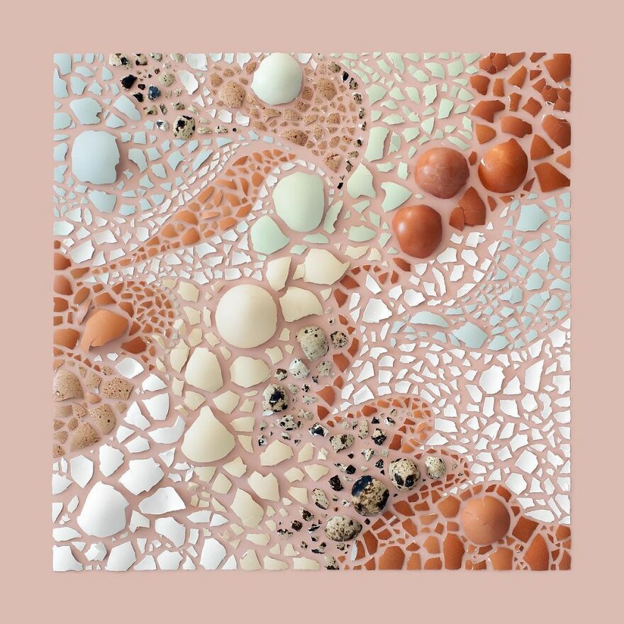 Artist Arranges Everyday Objects To Make Perfect-Looking Art Pieces, And Here Are 80 Of The Best Ones Artist Arranges Everyday Objects To Make Perfect-Looking Art Pieces, And Here Are 80 Of The Best Ones