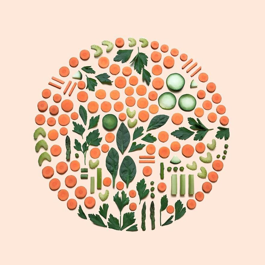 Artist Arranges Everyday Objects To Make Perfect-Looking Art Pieces, And Here Are 80 Of The Best Ones Artist Arranges Everyday Objects To Make Perfect-Looking Art Pieces, And Here Are 80 Of The Best Ones