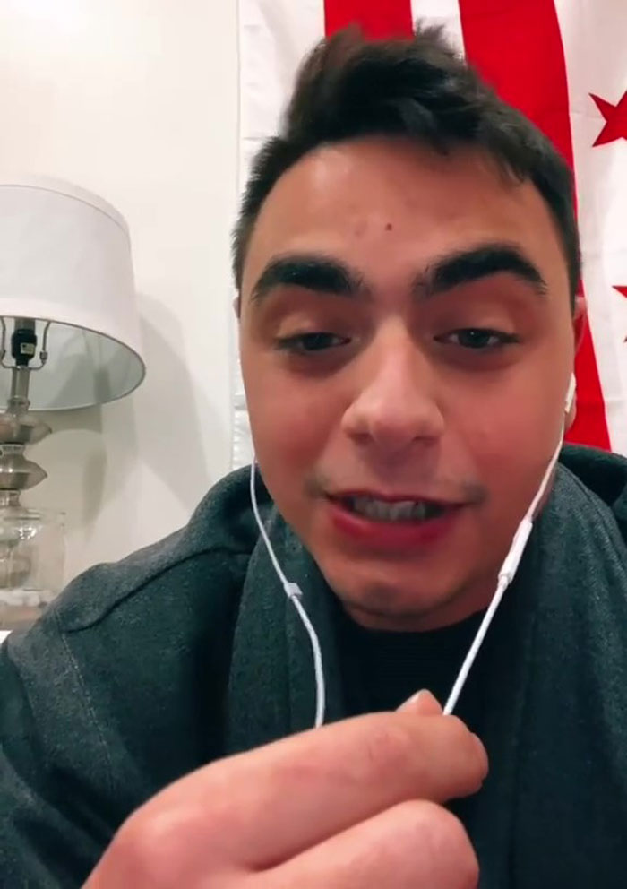 25 Pretty Obvious Red Flags People Were Too Blind To Notice In Their Relationships, As Shared By Folks On TikTok