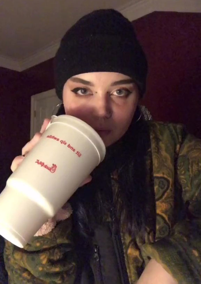 25 Pretty Obvious Red Flags People Were Too Blind To Notice In Their Relationships, As Shared By Folks On TikTok