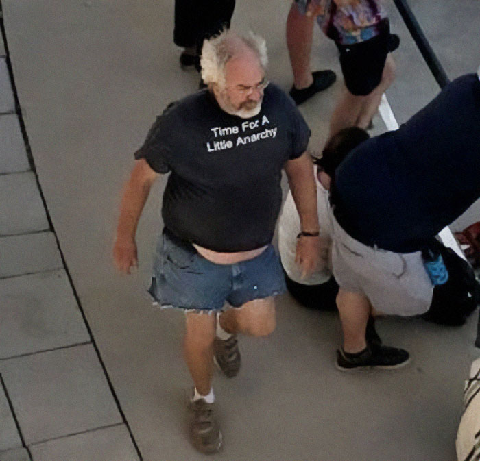 This Twitter Page Collects The Most ‘Cursed’ Images Online, Here Are 50 Of The Best This Twitter Page Collects The Most ‘Cursed’ Images Online, Here Are 50 Of The Best