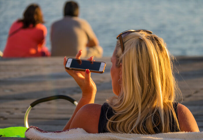 “What Horrid Secrets Do Your Parents Have, And Are Oblivious To You Being Aware Of?” (24 Answers) “What Horrid Secrets Do Your Parents Have, And Are Oblivious To You Being Aware Of?” (24 Answers)