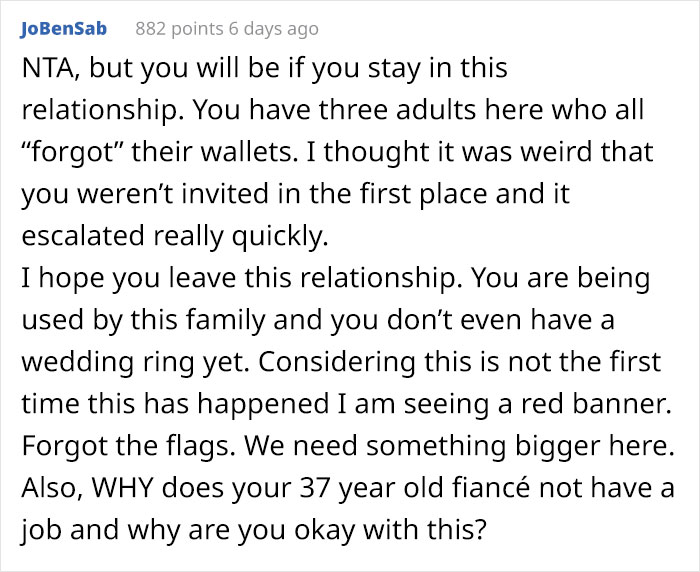 Toxic Family Invites Son’s SO To A Fancy Dinner Just So She Can Pay For Everyone Toxic Family Invites Son’s SO To A Fancy Dinner Just So She Can Pay For Everyone