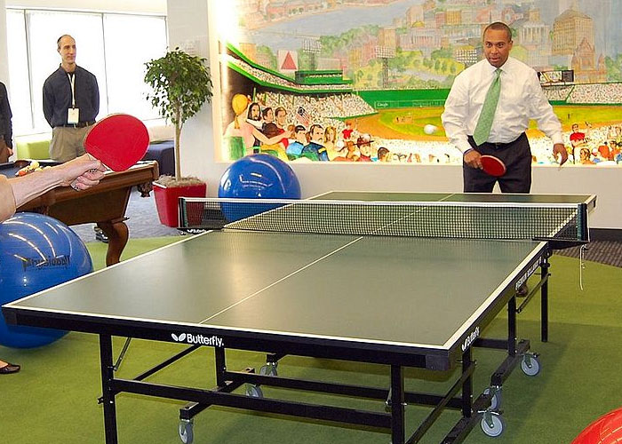 “It’s A ‘Benefit’ To My Employer, Not Me”: People Are Sharing 30 Insulting Things A Job Has Offered Them “It’s A ‘Benefit’ To My Employer, Not Me”: People Are Sharing 30 Insulting Things A Job Has Offered Them