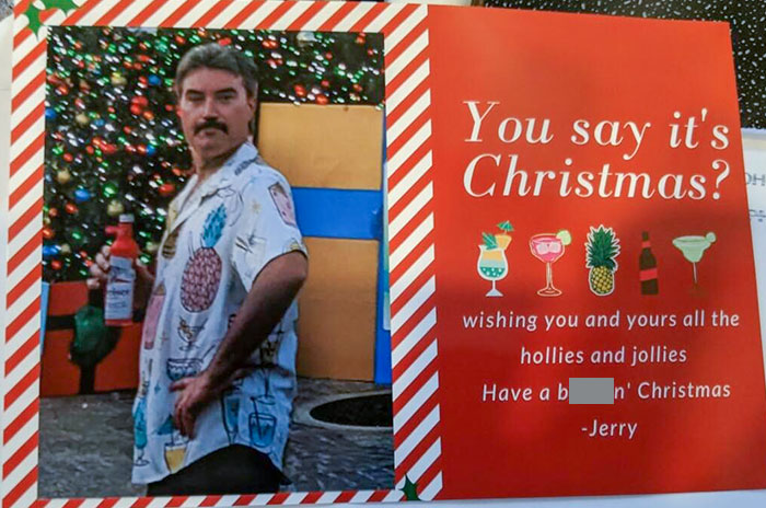 40 Times People Greeted Christmas With A Sense Of Humor (New Pics) 40 Times People Greeted Christmas With A Sense Of Humor (New Pics)