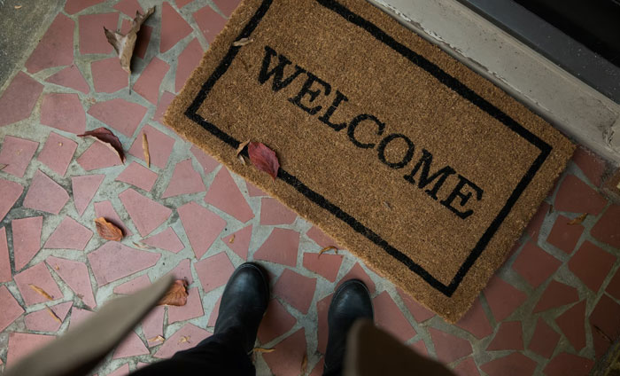 People Reveal When The Scales Dropped From Their Eyes And They Realized How Toxic Their Jobs Were (30 Stories) People Reveal When The Scales Dropped From Their Eyes And They Realized How Toxic Their Jobs Were (30 Stories)