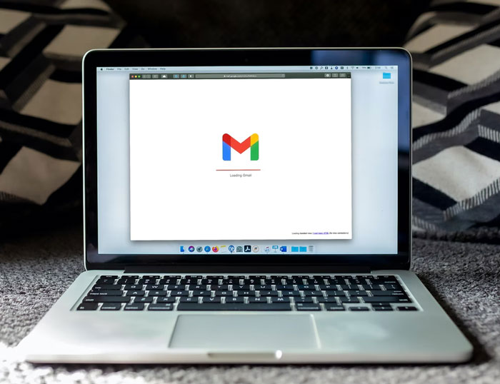 People Reveal When The Scales Dropped From Their Eyes And They Realized How Toxic Their Jobs Were (30 Stories) People Reveal When The Scales Dropped From Their Eyes And They Realized How Toxic Their Jobs Were (30 Stories)