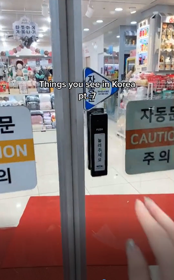 South Korea Is A Whole Different World, And Here Are 15 Interesting Things You Can See There As Shared By A TikToker South Korea Is A Whole Different World, And Here Are 15 Interesting Things You Can See There As Shared By A TikToker