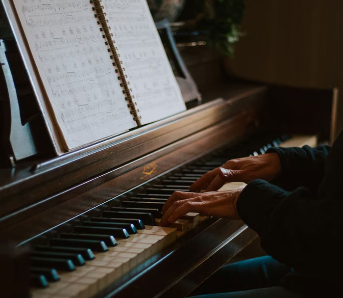 30 Women Share Non-Sexual But Intimate Things They Do With Their Partners 30 Women Share Non-Sexual But Intimate Things They Do With Their Partners