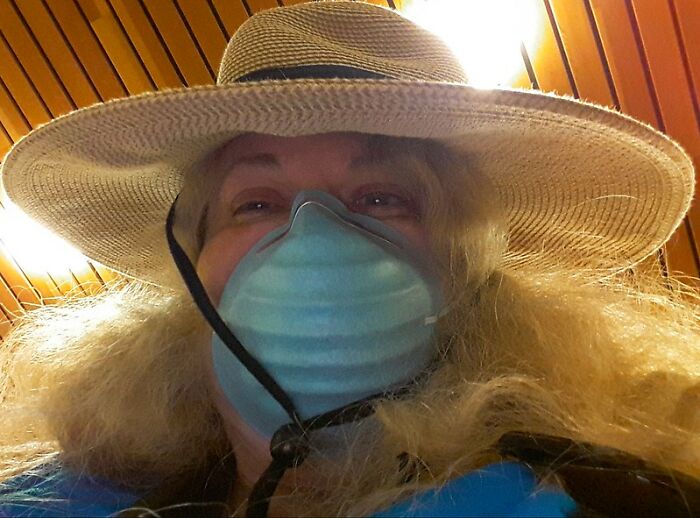 Covid May Be The First Reason People Started Wearing Face Masks, But People In This Online Group Discovered 30 More Advantages Of Them Covid May Be The First Reason People Started Wearing Face Masks, But People In This Online Group Discovered 30 More Advantages Of Them