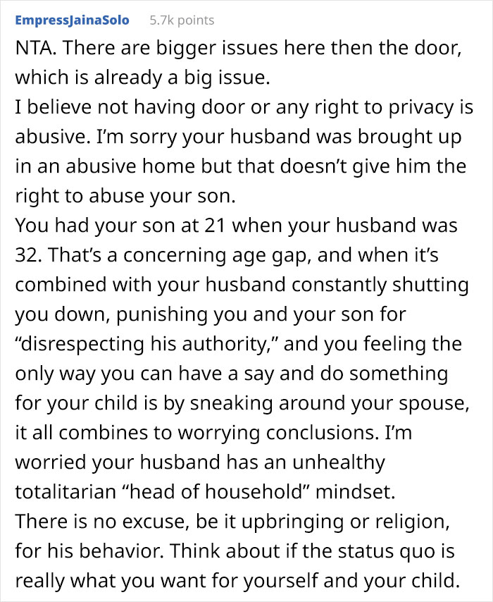 &ldquo;Now He Is Refusing To Even Sleep In The Same Bed As Me&rdquo;: Parents Get Into A Fight When Mom Secretly Installs A Door In Teenage Son&rsquo;s Room Despite The Dad Disagreeing