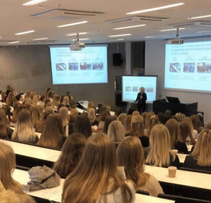 50 Real Glitches In The Matrix That Might Freak You Out (New Pics) 50 Real Glitches In The Matrix That Might Freak You Out (New Pics)