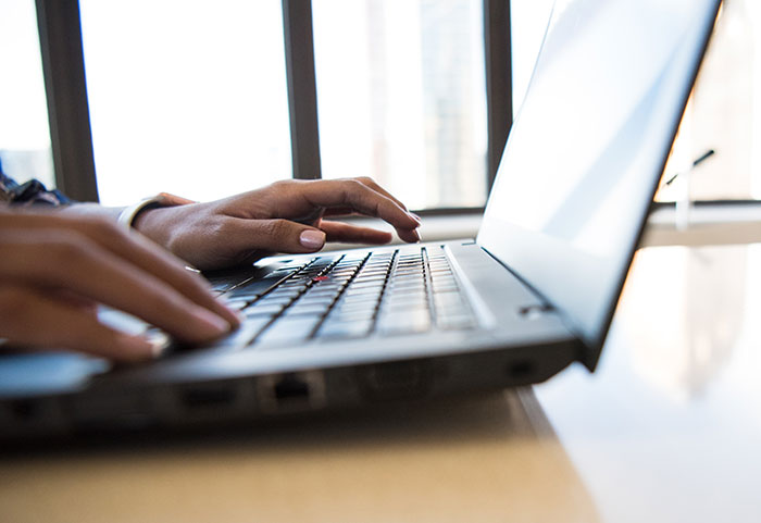 40 Stupid Customer Complaints These Employees Had To Deal With And Facepalm While Staying Calm