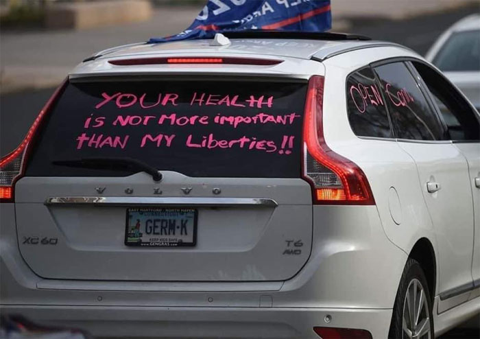 People Couldn’t Resist Taking Photos Of These 41 Most Ridiculous Car Stickers And Sharing Them In This Online Group People Couldn’t Resist Taking Photos Of These 41 Most Ridiculous Car Stickers And Sharing Them In This Online Group