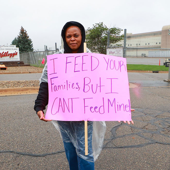 Kellogg’s Decides To Replace 1,400 Employees, People Online Clap Back With Fake Job Applications, Crashing Their Website Kellogg’s Decides To Replace 1,400 Employees, People Online Clap Back With Fake Job Applications, Crashing Their Website