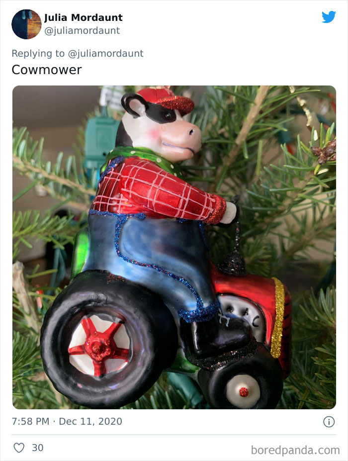 Mom And Daughter Have Been Exchanging The Ugliest Ornaments For Christmas And Their Tree Is Getting More Hilarious Each Year (23 Pics) Mom And Daughter Have Been Exchanging The Ugliest Ornaments For Christmas And Their Tree Is Getting More Hilarious Each Year (23 Pics)
