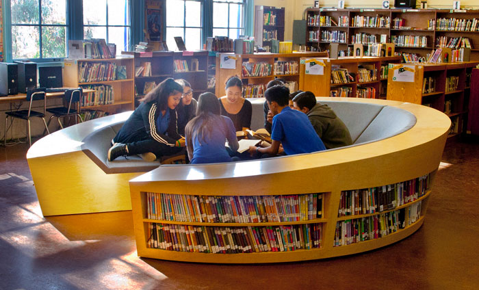 Guy Gives Out ‘College Tips’ On TikTok And Here Are 40 Of His Best Bits Of Advice Guy Gives Out ‘College Tips’ On TikTok And Here Are 40 Of His Best Bits Of Advice