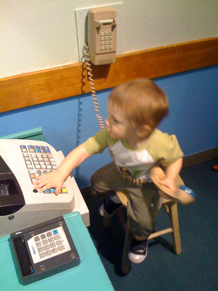 Guy Gives Out ‘College Tips’ On TikTok And Here Are 40 Of His Best Bits Of Advice Guy Gives Out ‘College Tips’ On TikTok And Here Are 40 Of His Best Bits Of Advice