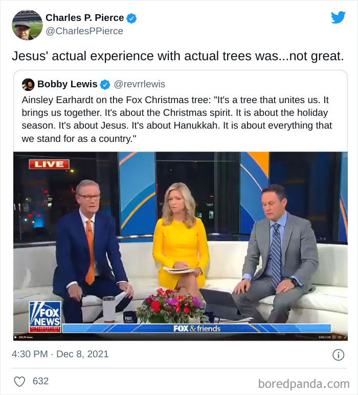 Someone Sets The Fox News Christmas Tree On Fire, And Here’s How The Internet Reacted (30 Pics) Someone Sets The Fox News Christmas Tree On Fire, And Here’s How The Internet Reacted (30 Pics)