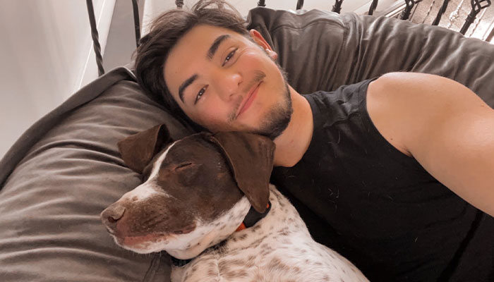 Birth Mom And Son Reunite After 20 Years With The Help Of Social Media, Realize They Work At The Same Place Birth Mom And Son Reunite After 20 Years With The Help Of Social Media, Realize They Work At The Same Place