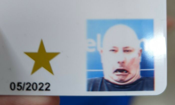People Don’t Usually Like Their ID Pics, But These 35 Are Hilarity On Another Level People Don’t Usually Like Their ID Pics, But These 35 Are Hilarity On Another Level