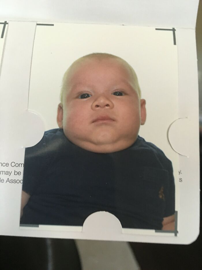 People Don’t Usually Like Their ID Pics, But These 35 Are Hilarity On Another Level People Don’t Usually Like Their ID Pics, But These 35 Are Hilarity On Another Level