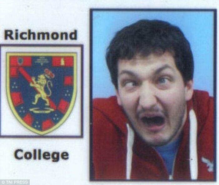 People Don’t Usually Like Their ID Pics, But These 35 Are Hilarity On Another Level People Don’t Usually Like Their ID Pics, But These 35 Are Hilarity On Another Level