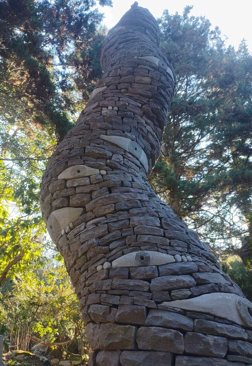 I Put Dots In All Of My Stonework I Put Dots In All Of My Stonework