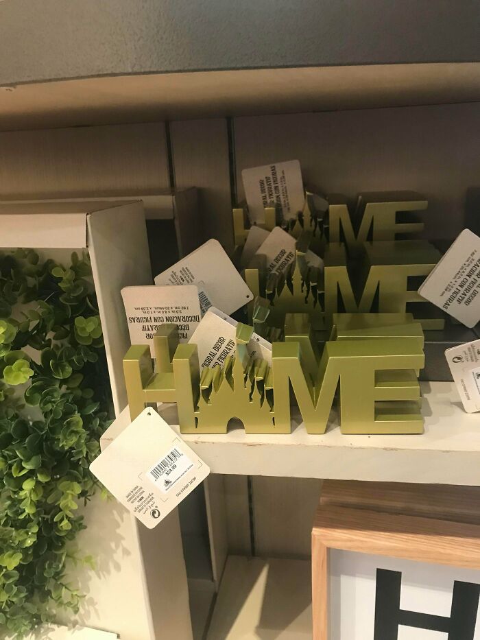 40 Designs That Are So Bad, They Deserve To Be Shamed On The Internet 40 Designs That Are So Bad, They Deserve To Be Shamed On The Internet