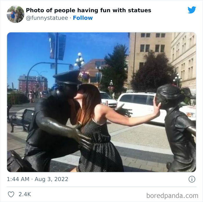 &#8220;And This Is Why We Were Asked To Leave&#8221;: 40 Times People Took Their Photos With Statues To Another Level