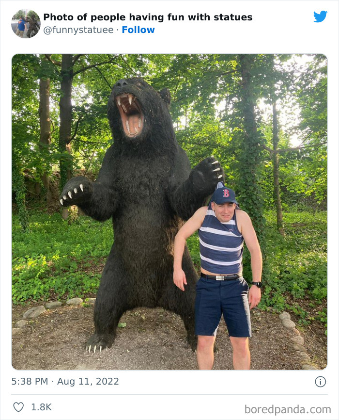 &#8220;And This Is Why We Were Asked To Leave&#8221;: 40 Times People Took Their Photos With Statues To Another Level