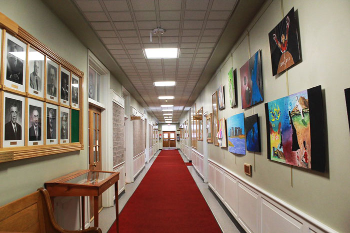 Coworker Turns In A Photo Of A Teacher’s TikTok Video To Administration, Gets Her Fired Coworker Turns In A Photo Of A Teacher’s TikTok Video To Administration, Gets Her Fired