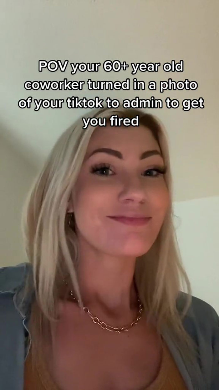 Coworker Turns In A Photo Of A Teacher’s TikTok Video To Administration, Gets Her Fired Coworker Turns In A Photo Of A Teacher’s TikTok Video To Administration, Gets Her Fired