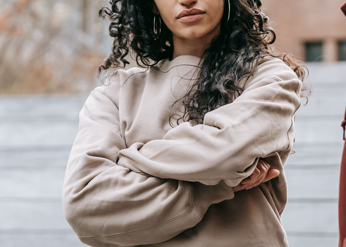 30 People Share Signs That Someone Is Not As Smart As They’re Pretending To Be 30 People Share Signs That Someone Is Not As Smart As They’re Pretending To Be