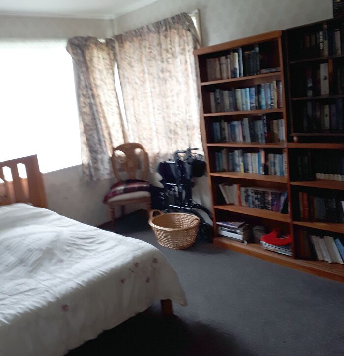 Hey Pandas, Post A Picture Of Your Bedroom (Closed)