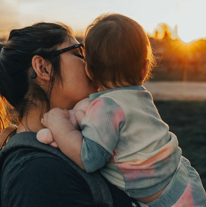 “It’s Actually Very Odd When You Think About It”: 50 Things That Are Considered Normal But Are Weird As Shared By Our Community “It’s Actually Very Odd When You Think About It”: 50 Things That Are Considered Normal But Are Weird As Shared By Our Community