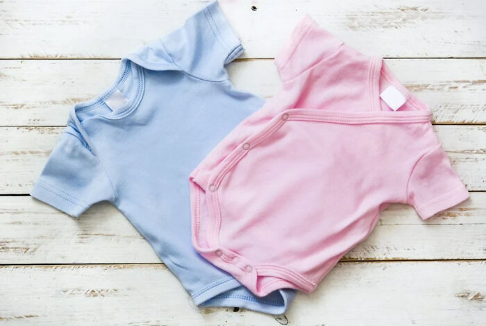 “It’s Actually Very Odd When You Think About It”: 50 Things That Are Considered Normal But Are Weird As Shared By Our Community “It’s Actually Very Odd When You Think About It”: 50 Things That Are Considered Normal But Are Weird As Shared By Our Community