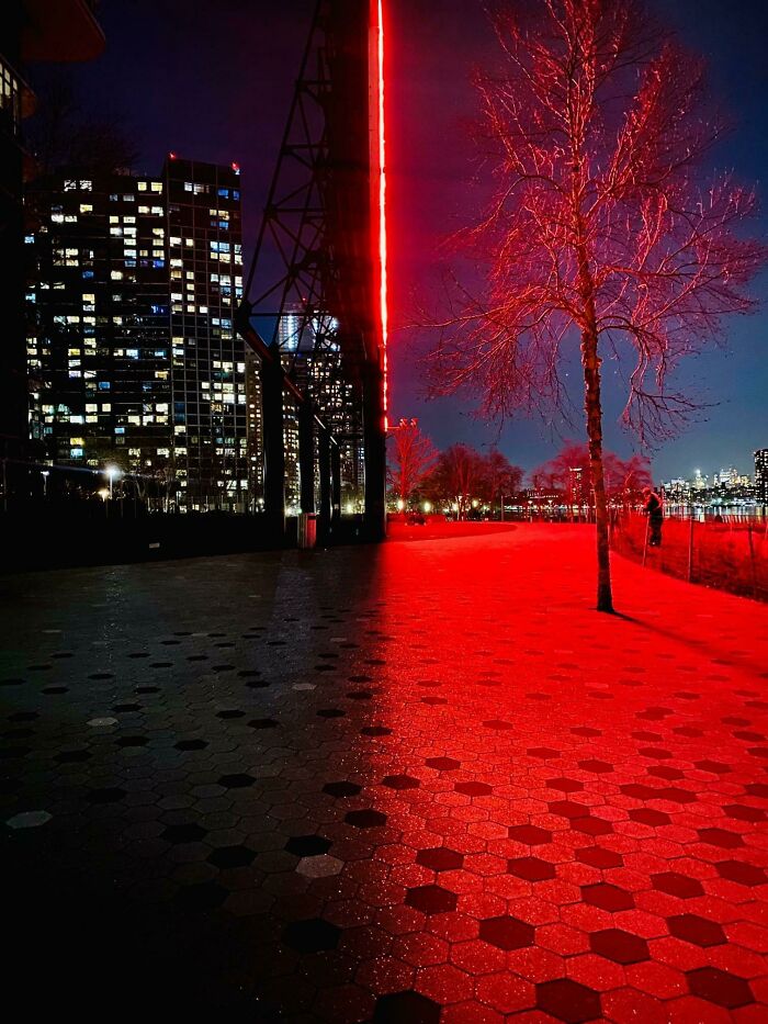 50 Photos That Provide “Alternate Angles” On Events, Places, And Things You Might Not Have Seen Before (New Pics)