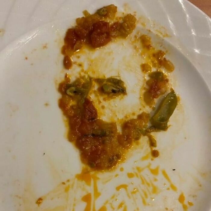 50 Confusing And Funny Photos Without Any Context, As Shared By This Instagram Page 50 Confusing And Funny Photos Without Any Context, As Shared By This Instagram Page