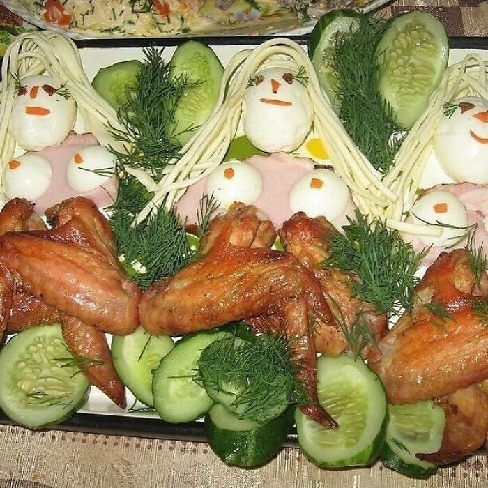 50 Confusing And Funny Photos Without Any Context, As Shared By This Instagram Page 50 Confusing And Funny Photos Without Any Context, As Shared By This Instagram Page