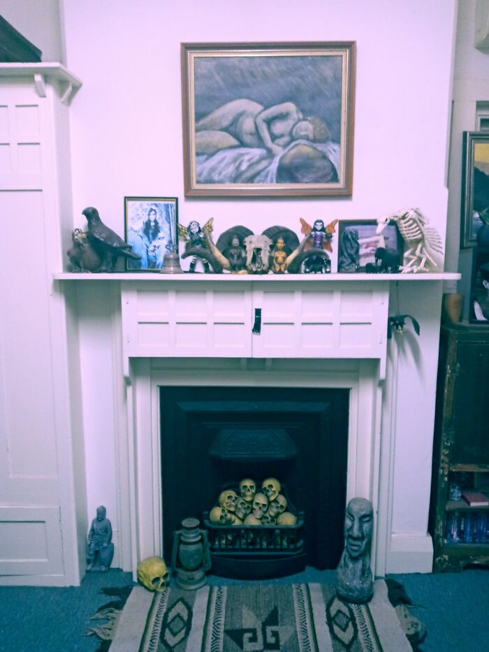 Hey Pandas, Where Is The Best Spot In Your House? Hey Pandas, Where Is The Best Spot In Your House?