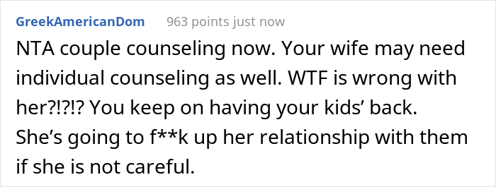 “We Can’t Favor One Child Over The Other”: Mom Wants To Punish Her Son As He Got To Go To Disney World While His Sister Didn’t “We Can’t Favor One Child Over The Other”: Mom Wants To Punish Her Son As He Got To Go To Disney World While His Sister Didn’t