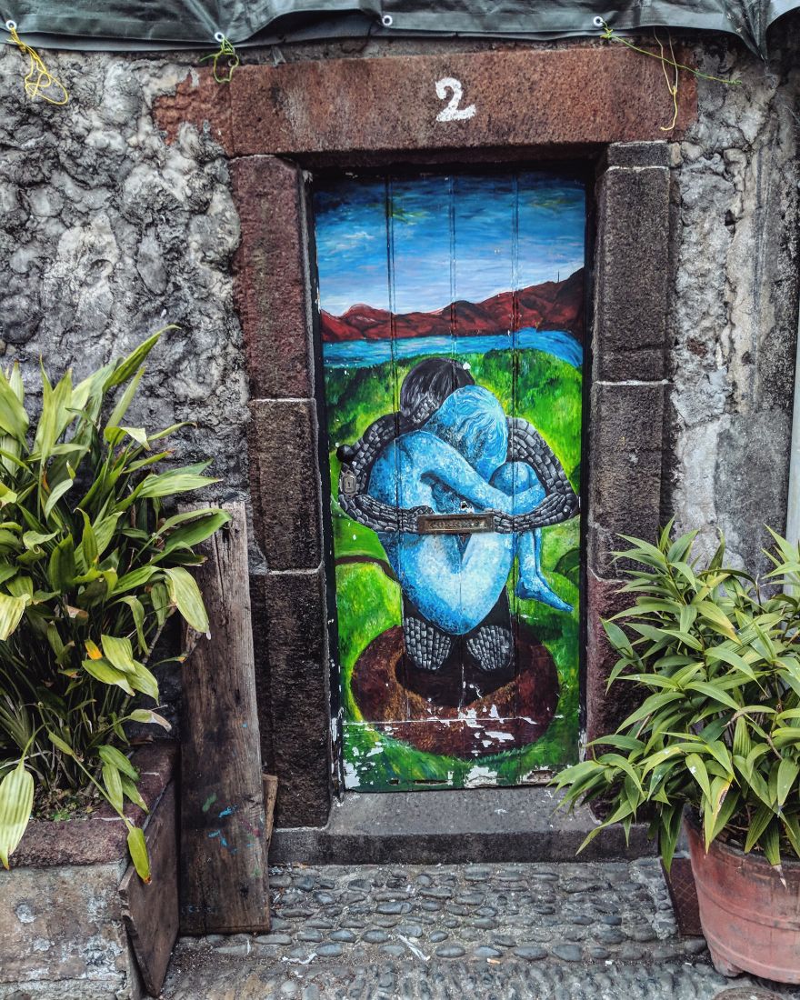 The Painted Doors Project: I Took Pictures Of Beautiful Doors In Madeira (27 Pics) The Painted Doors Project: I Took Pictures Of Beautiful Doors In Madeira (27 Pics)
