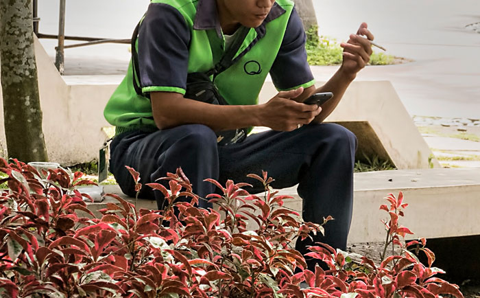 “AITA For Not Letting Daughter Go To Music Festival After I Accidentally Saw Her Texts?” “AITA For Not Letting Daughter Go To Music Festival After I Accidentally Saw Her Texts?”