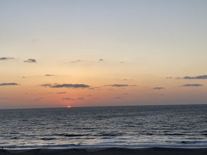 Hey Pandas, Show Me Your Favorite Pictures Of The Sunrise Or Sunset Hey Pandas, Show Me Your Favorite Pictures Of The Sunrise Or Sunset