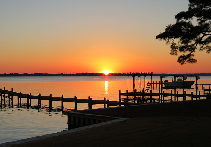 Hey Pandas, Show Me Your Favorite Pictures Of The Sunrise Or Sunset Hey Pandas, Show Me Your Favorite Pictures Of The Sunrise Or Sunset