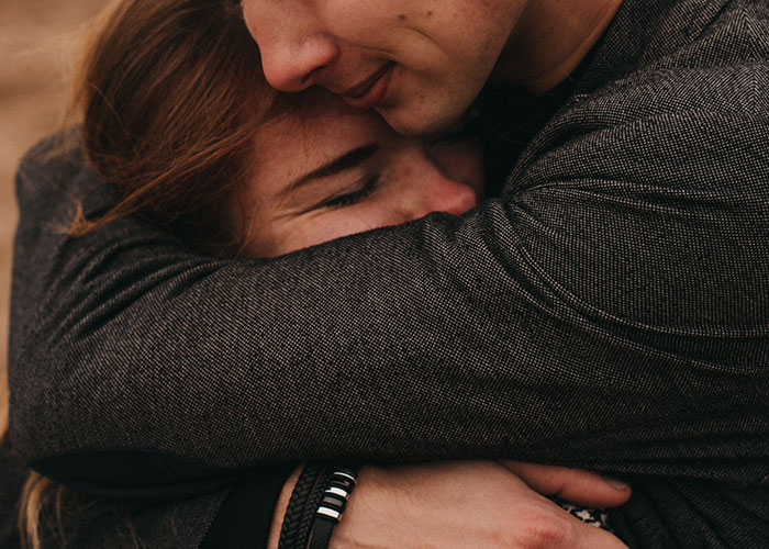 Women Reassure Men They Don’t Actually Care About These 30 Silly Things Men Are So Often Insecure About Women Reassure Men They Don’t Actually Care About These 30 Silly Things Men Are So Often Insecure About