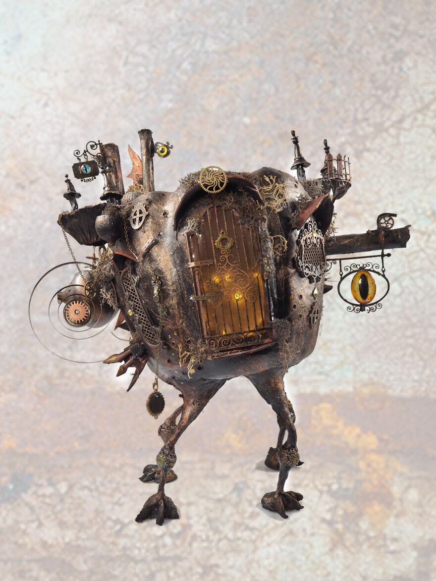 I Use Unwanted Objects To Create My Own Fantasy Worlds I Use Unwanted Objects To Create My Own Fantasy Worlds